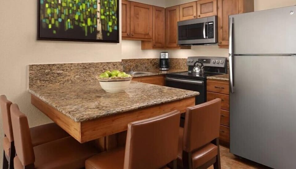 Studio Kitchen