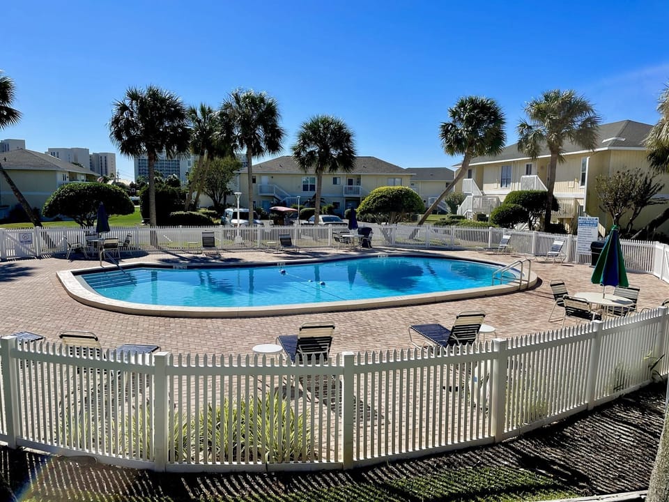 One of complex's 5 pools