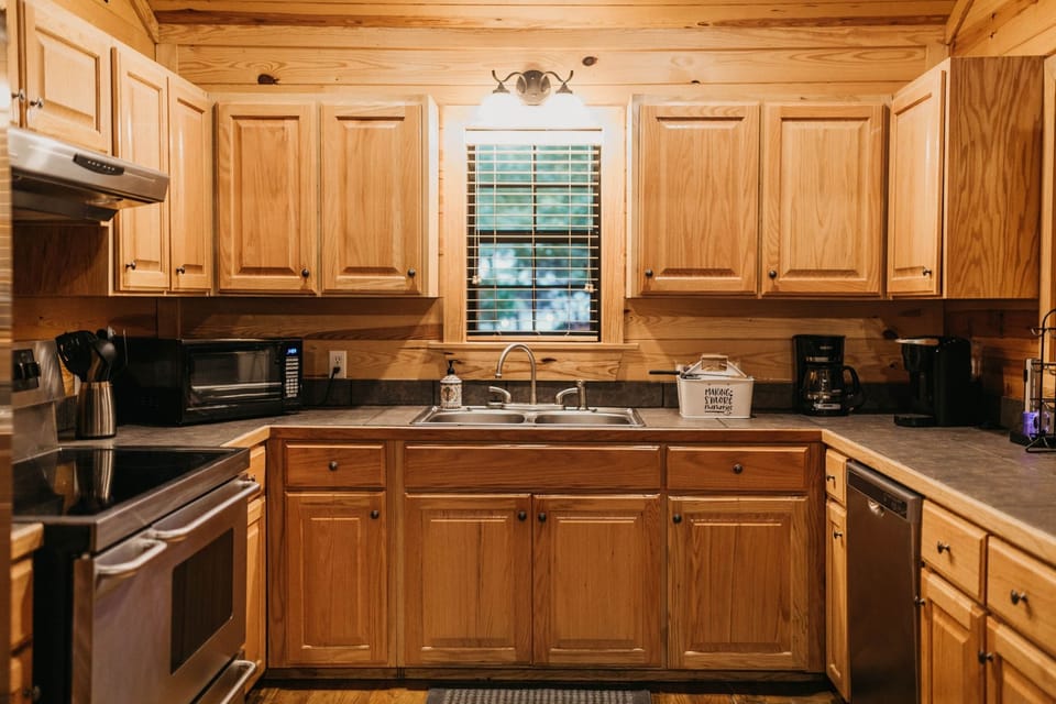 Kitchen (2)