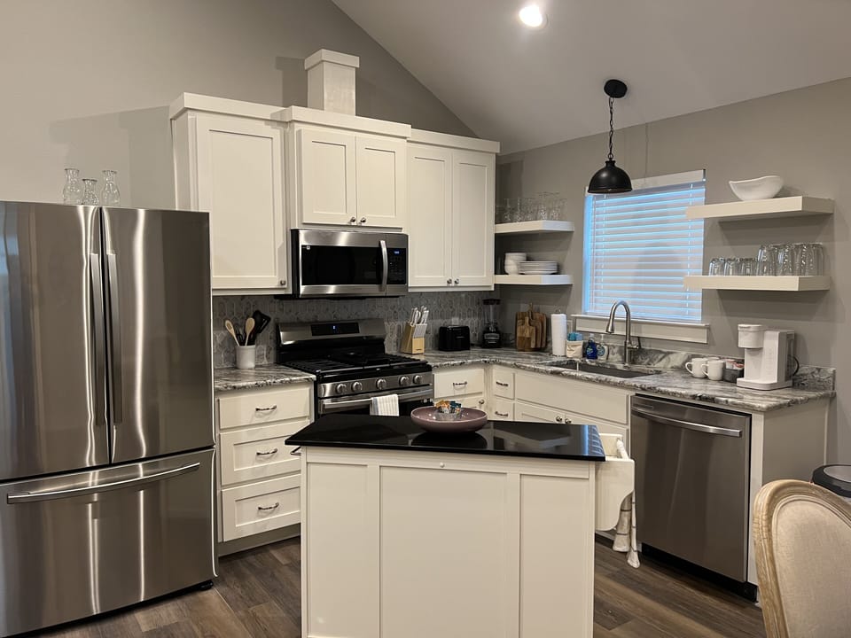 Rolling island for easy prep and serving