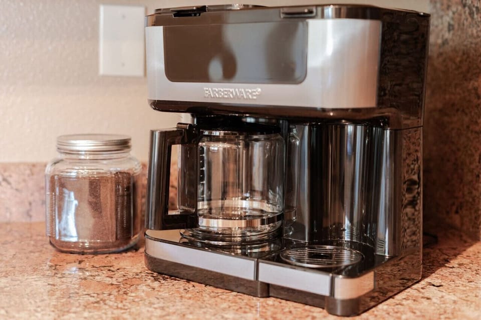 K-Cup or full pot—coffee awaits you every morning (or afternoon)!