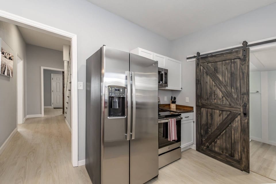 The fridge comes with an ice and water dispenser in the door