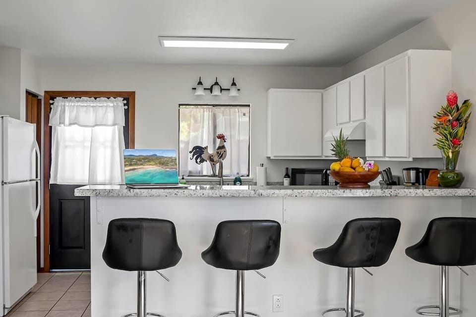 Kitchen Bar