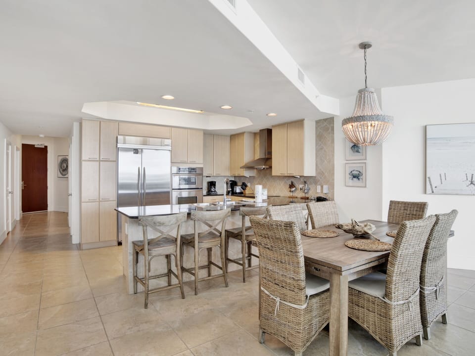 Dining Area and Kitchen