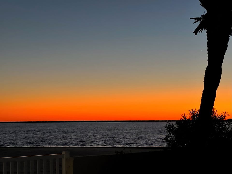 Sun Set views.