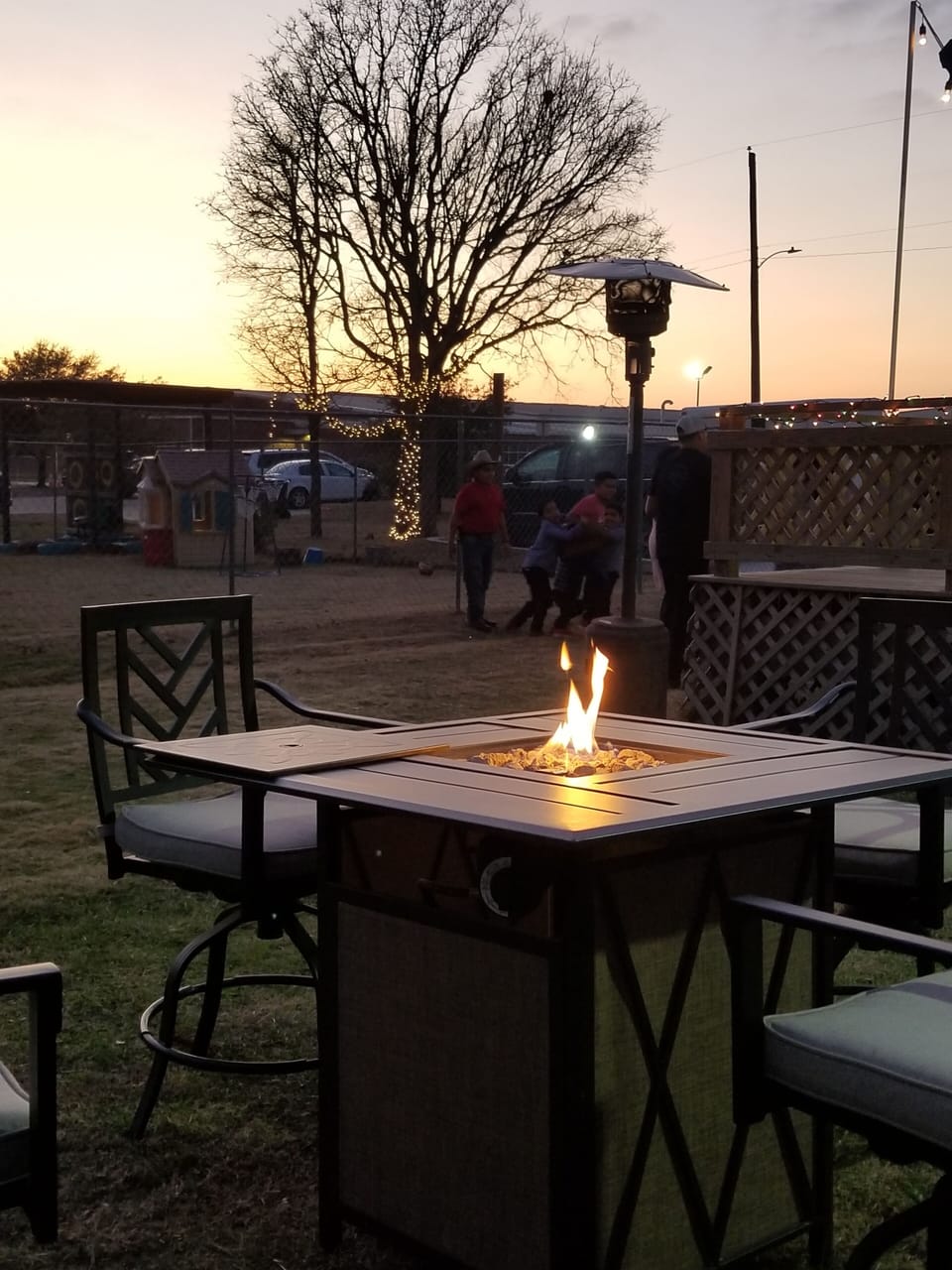 Outdoor dining