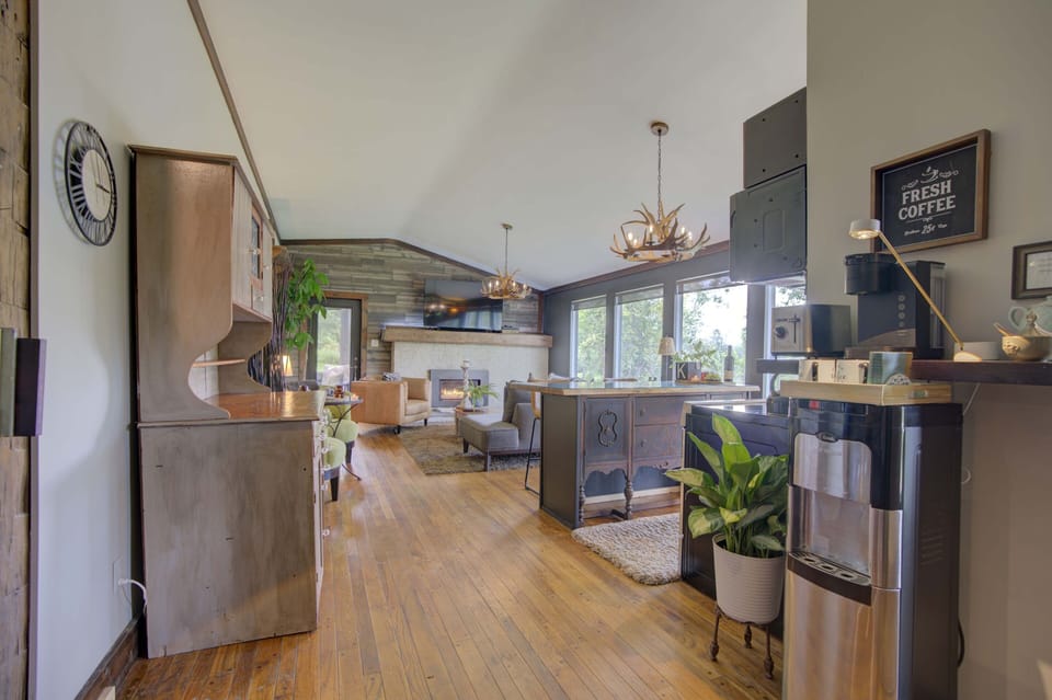 Feels like a cabin with every luxury you need.