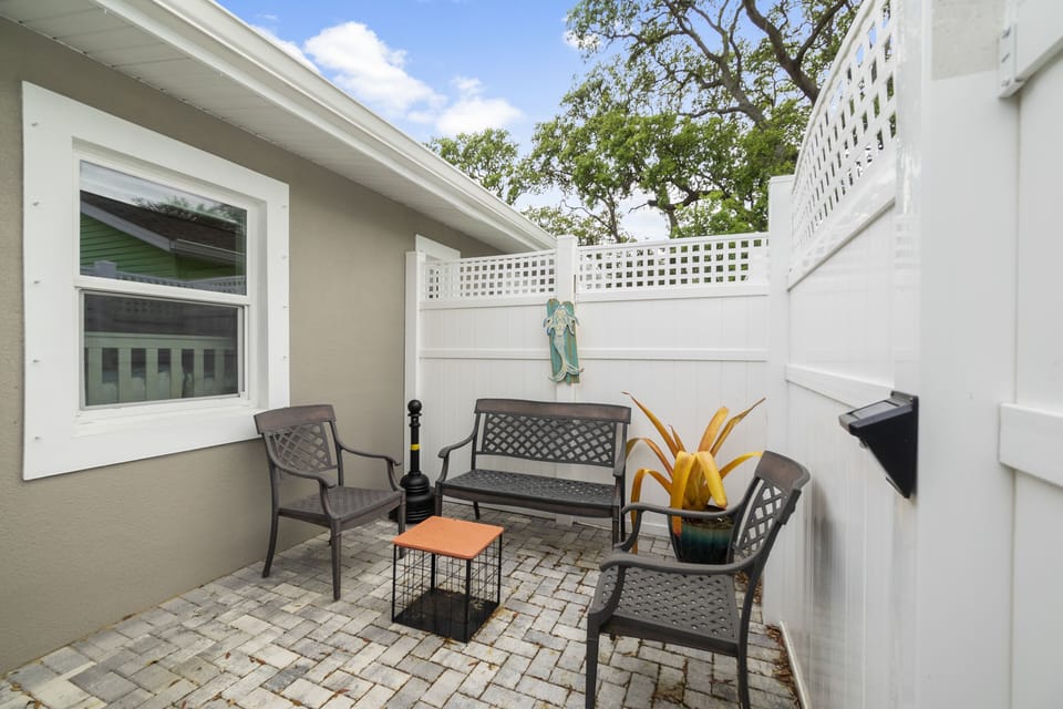 Private Back Patio