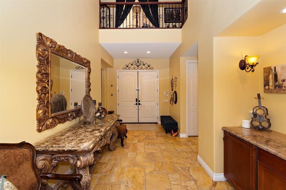 Charming 5 bedroom house with a pool/spa House in Indio