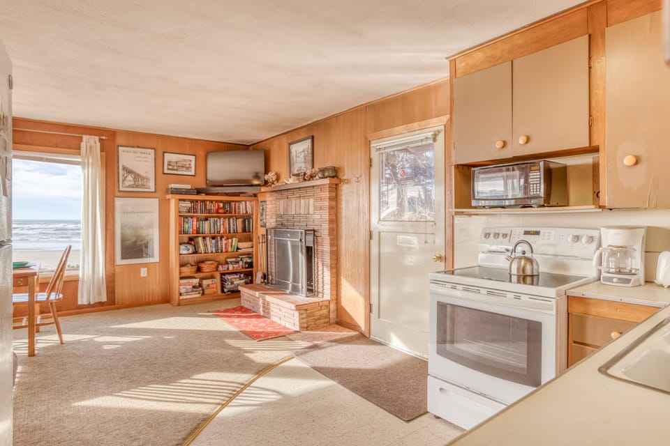 Kitchen and Living