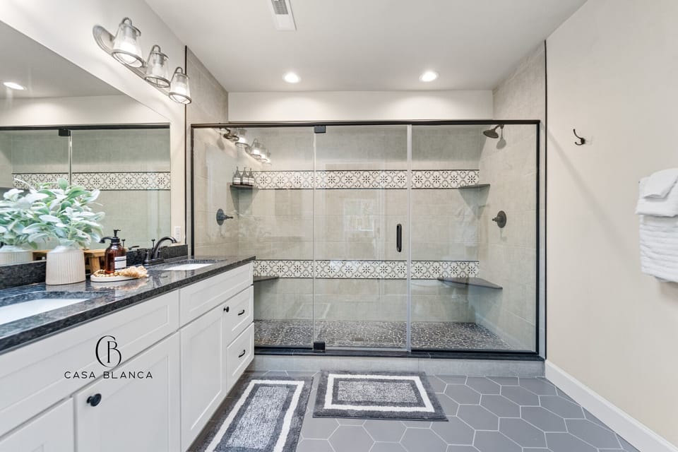 2727 Friday Harbor Drive 040