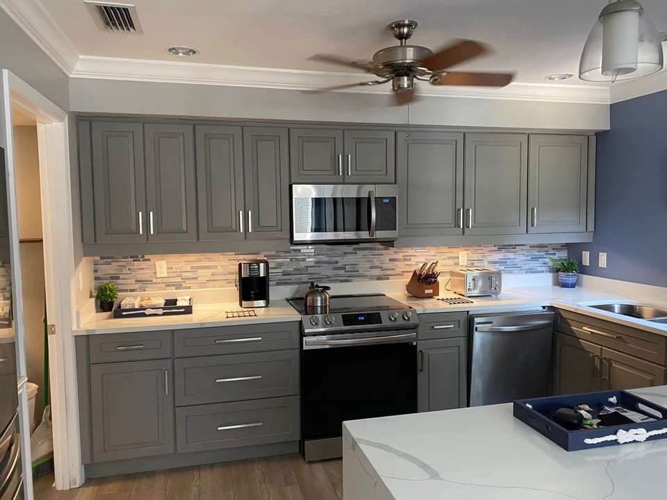 Walls have been painted since this photo. Photo is here to show the layout :)