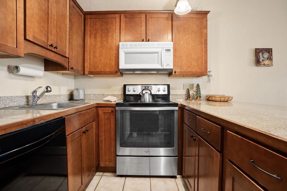 Spacious Kitchen