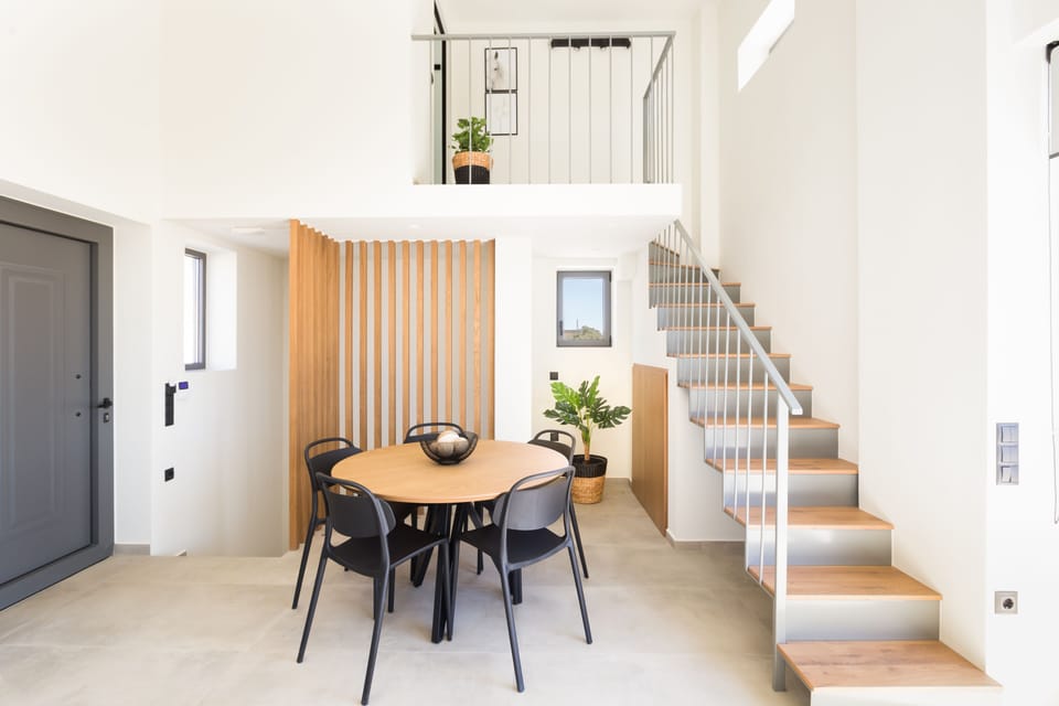 Dinning Area.
