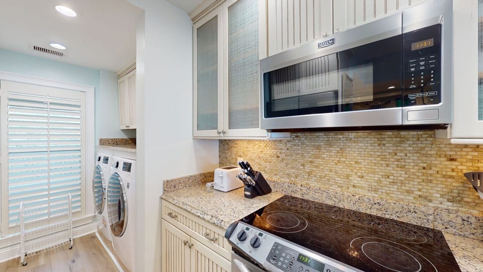 Fully Stocked Kitchen