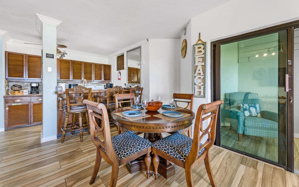 Dining and KItchent