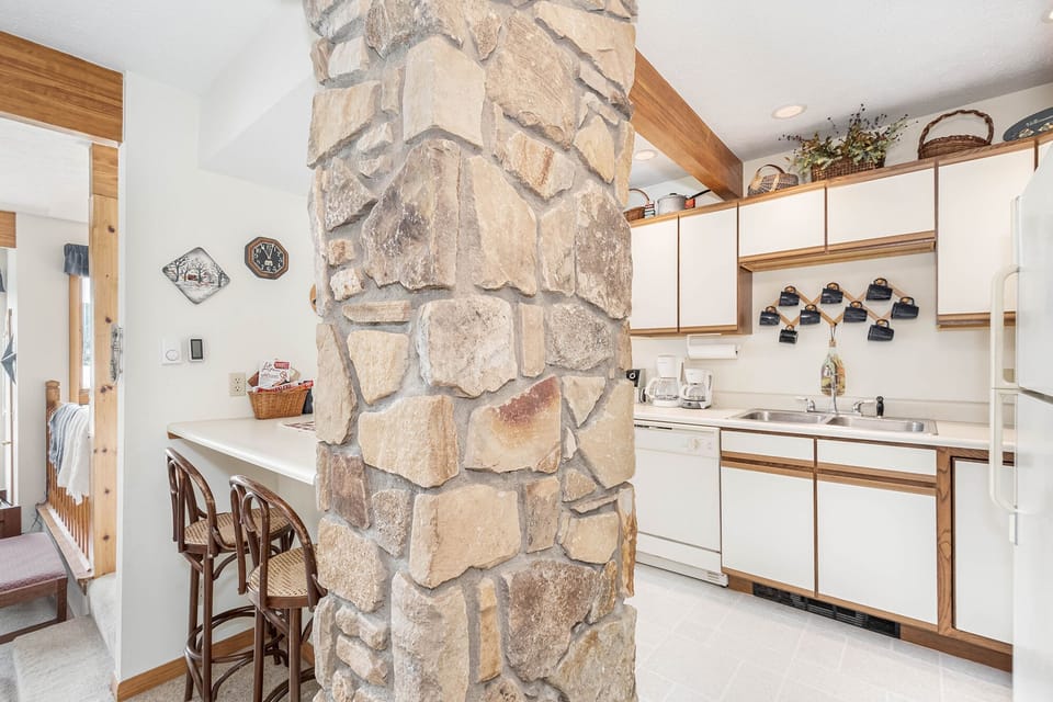 Ski Harbor 14 Kitchen