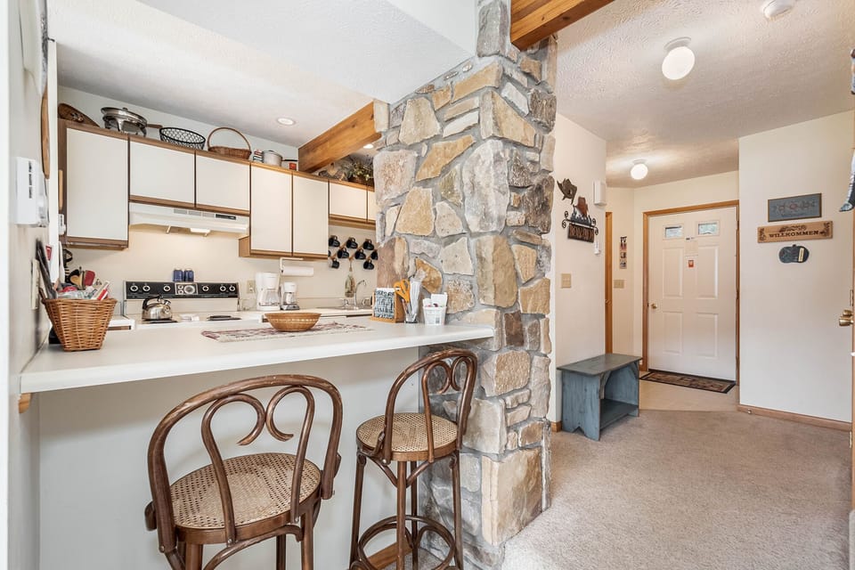 Ski Harbor 14 Kitchen