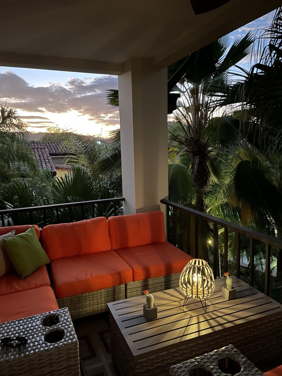 Private outdoor entertaining area to enjoy sunsets.