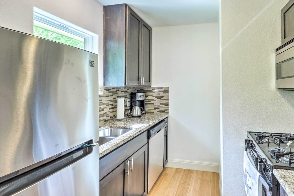 Kitchen | Electric Kettle | Coffee Maker | Toaster Oven