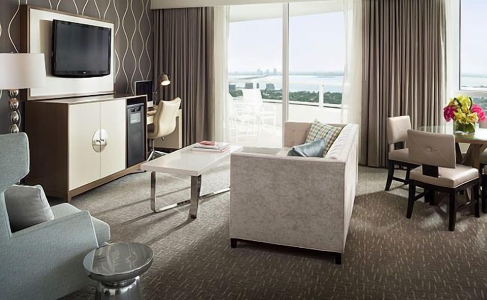 Settle in with plenty of space to relax and reconnect.