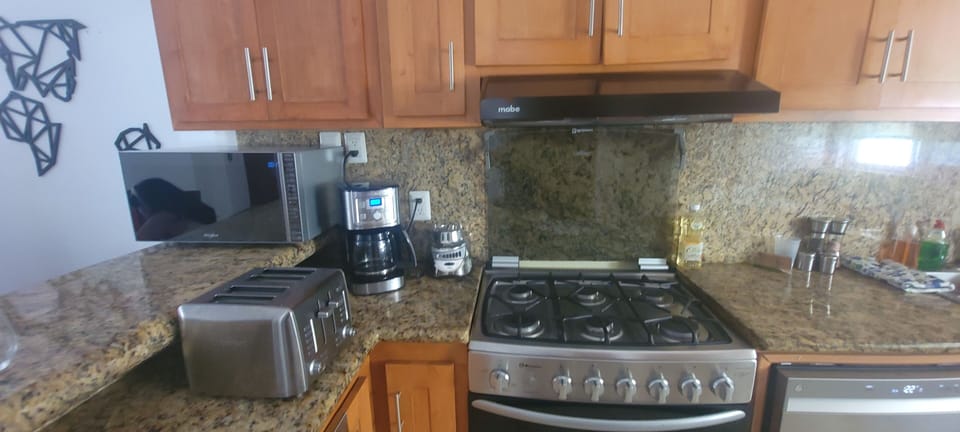 Fully equiped kitchen.