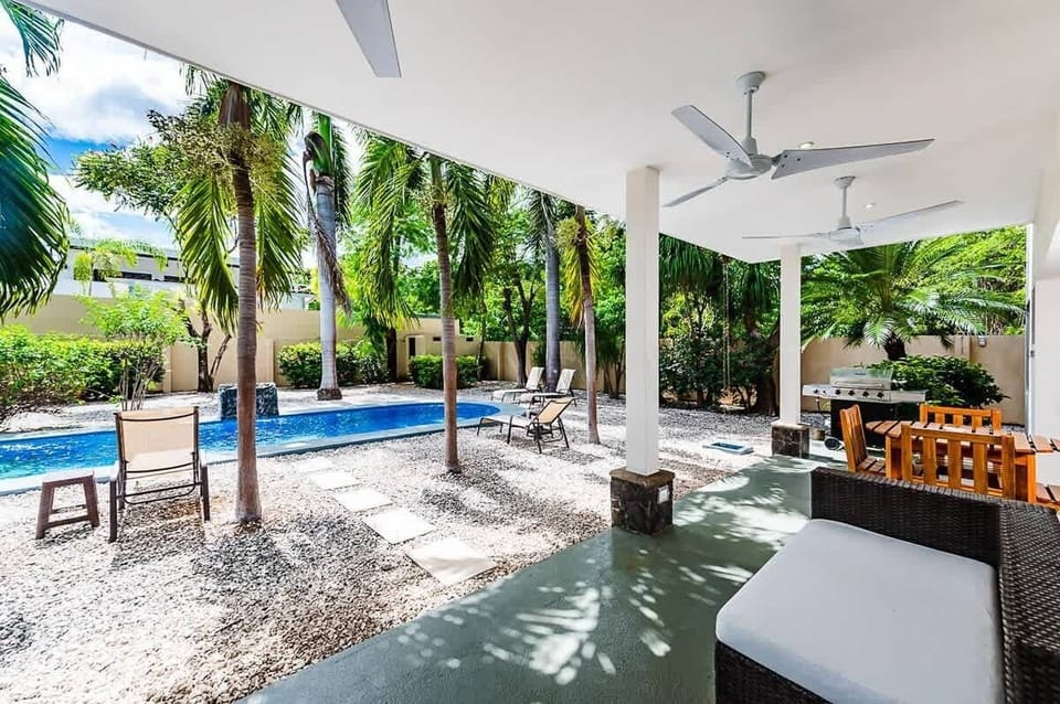 Barefoot breakfasts, shade overhead, nowhere else to be.