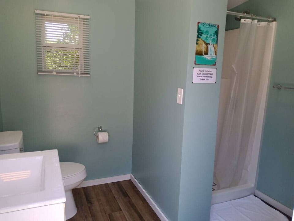 Three quarter bath with shower