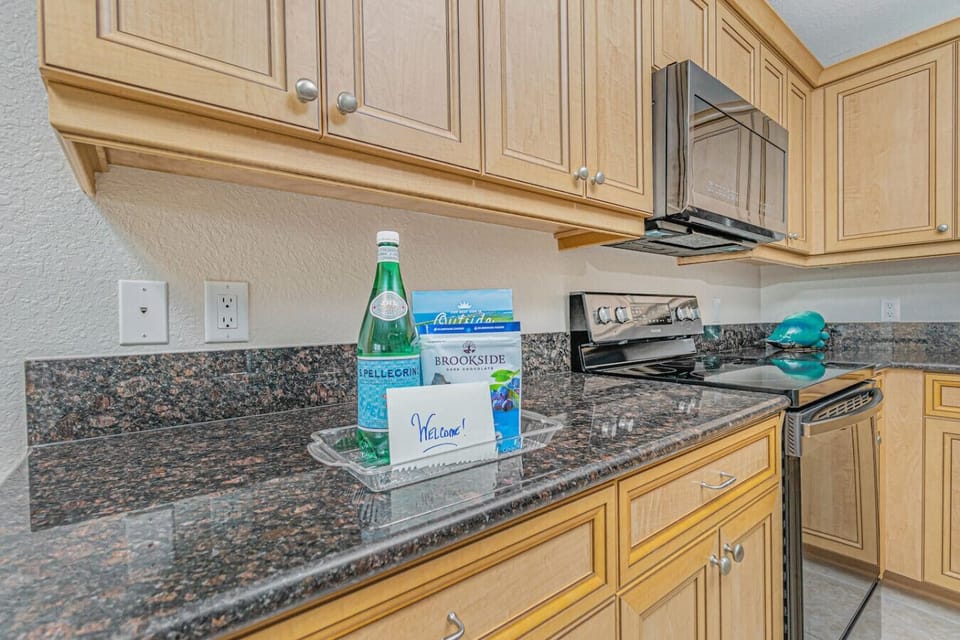 Guest Welcome Gift and Note Card