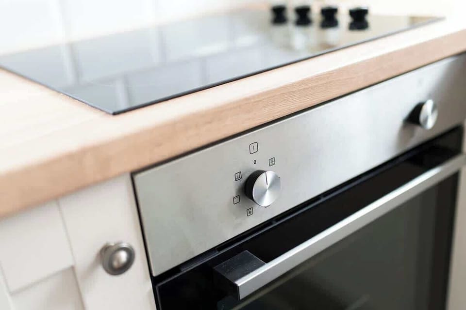 Oven and hob