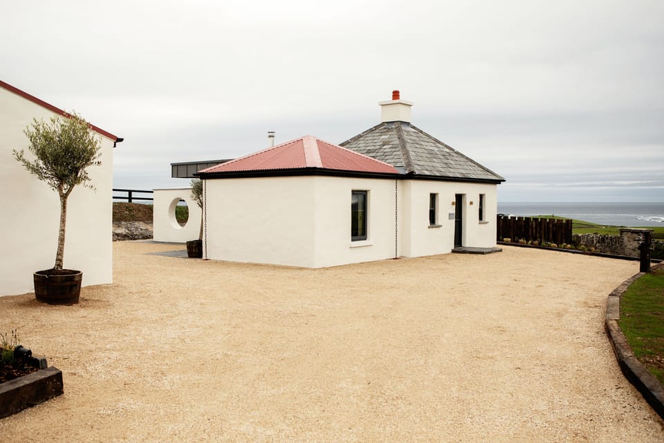 1837 Gate Lodge