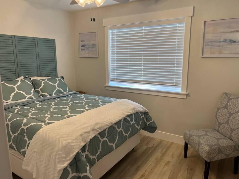 21669856 851f 4f5c a74c c7d6dfb790c2