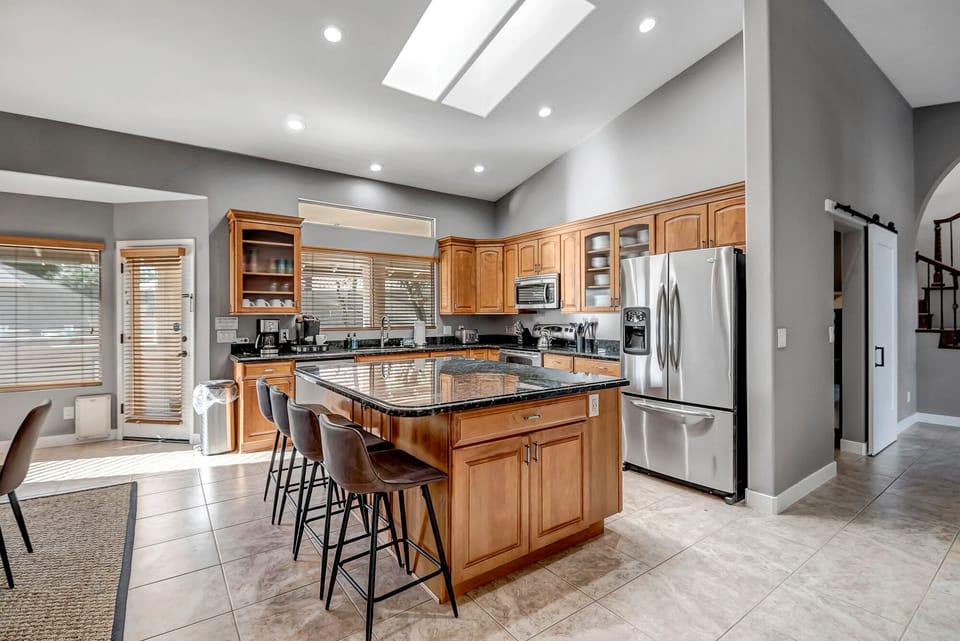 Fully Equipped Kitchen with Stainless Steel Appliances