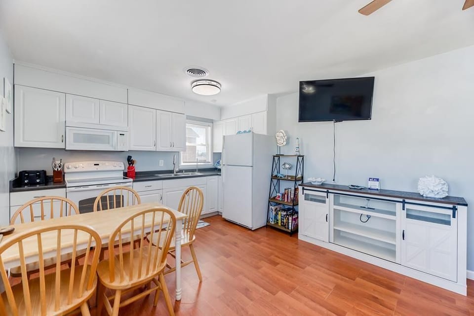 Dining Area and Kitchen