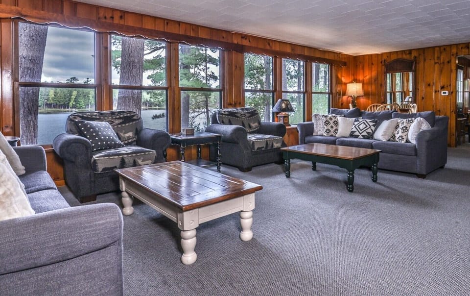 Come relax at Tall Pines Retreat