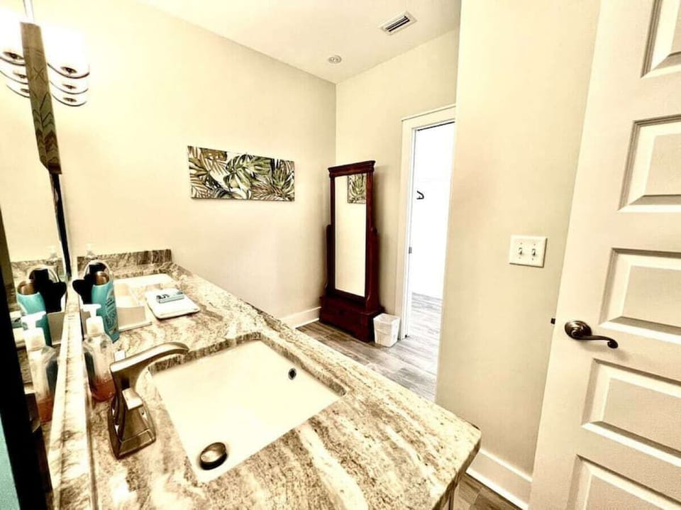 Master Bath