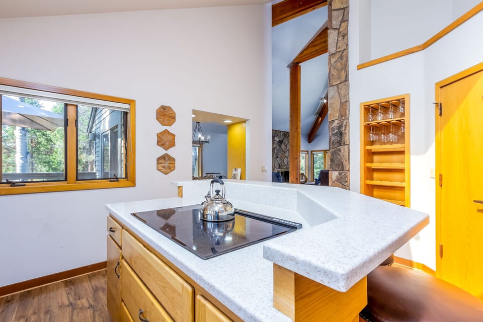 Kitchen - Main Level