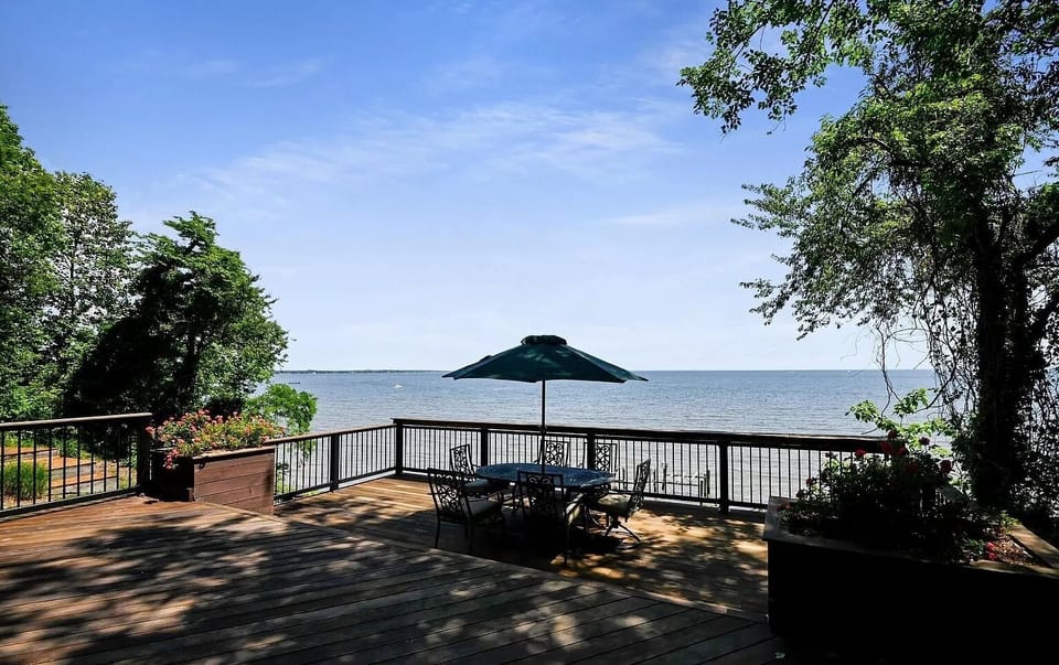 Relax poolside and look out over the Chesapeake Bay!