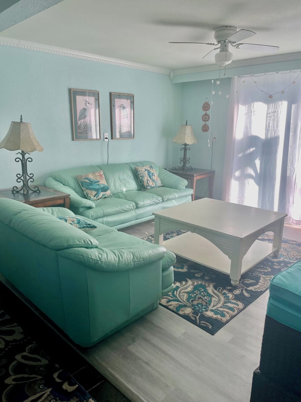 Comfortable 6-seater leather set with a view on the canal, sliding door to deck