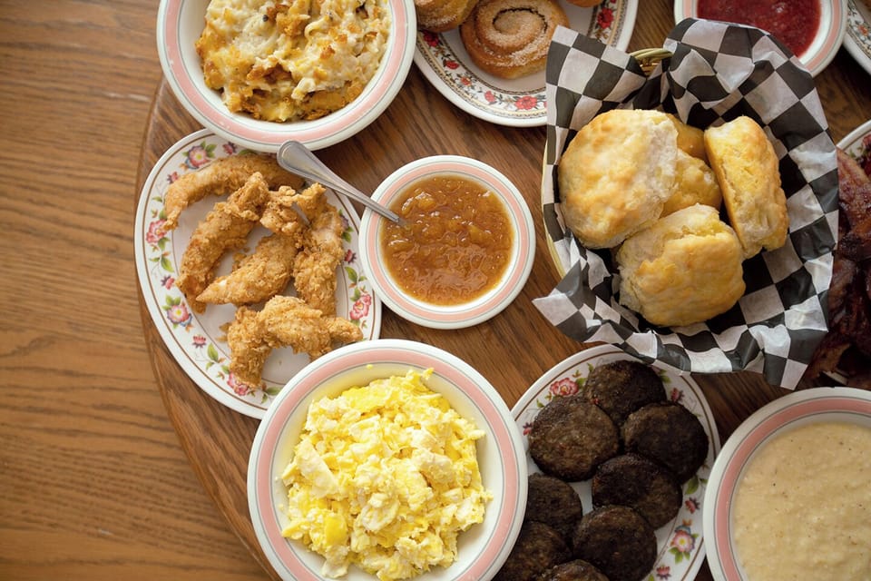 Free meal at Mama's Farmhouse comes with your reservation!