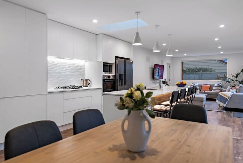 Open plan dining/kitchen and living area