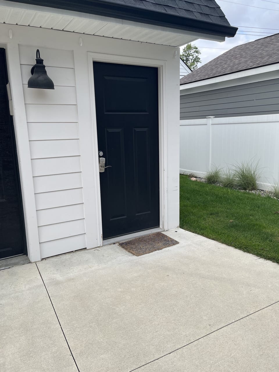 entry to unit