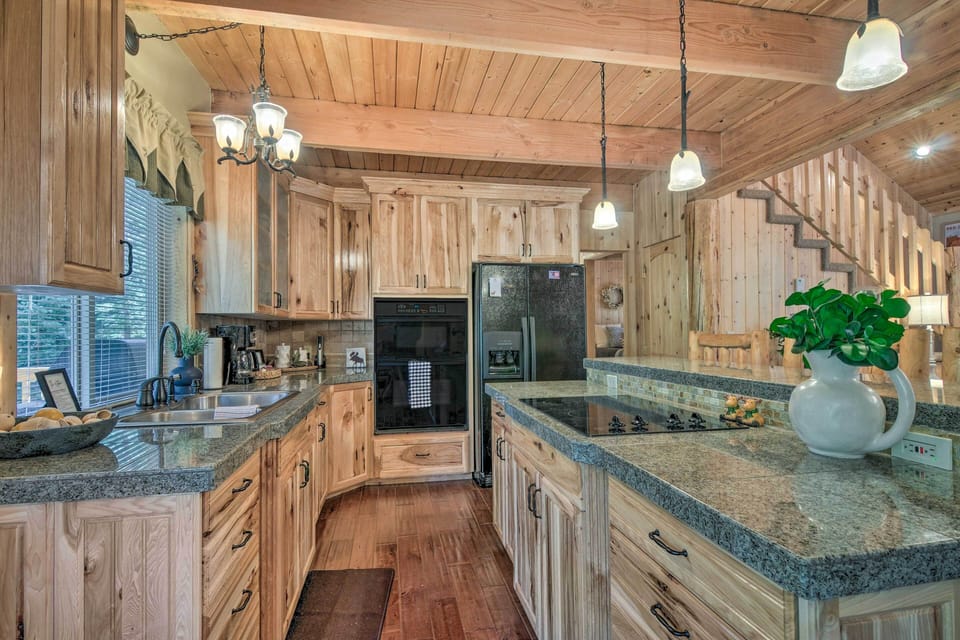 Kitchen | Basic Cooking Essentials | Coffee Maker | Breakfast Bar