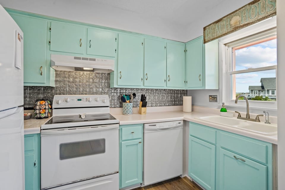 We provide you with pots, pans, cutlery, plate ware, silverware, and more.