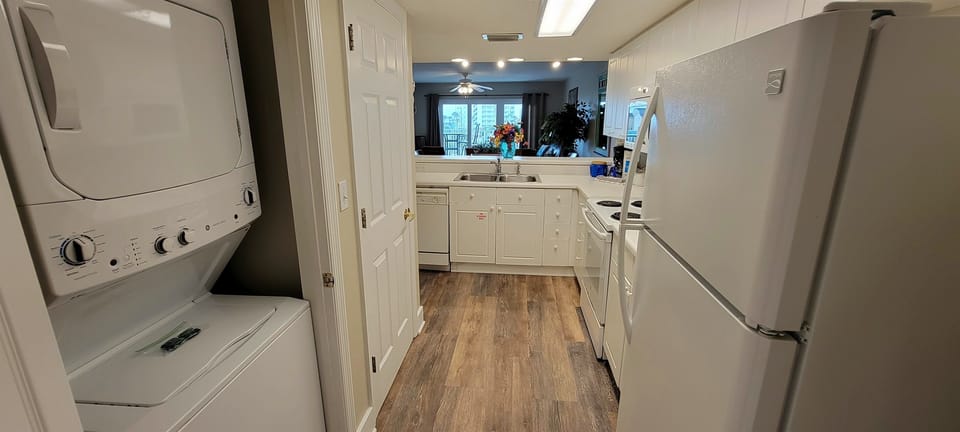kitchen with washer and dryer