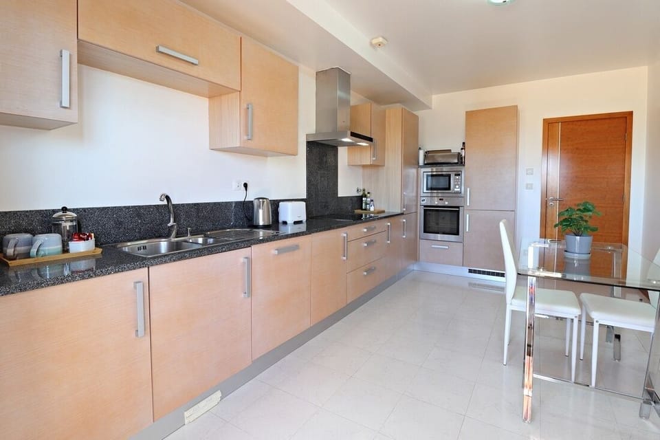 Kitchen (All Siemens appliances)