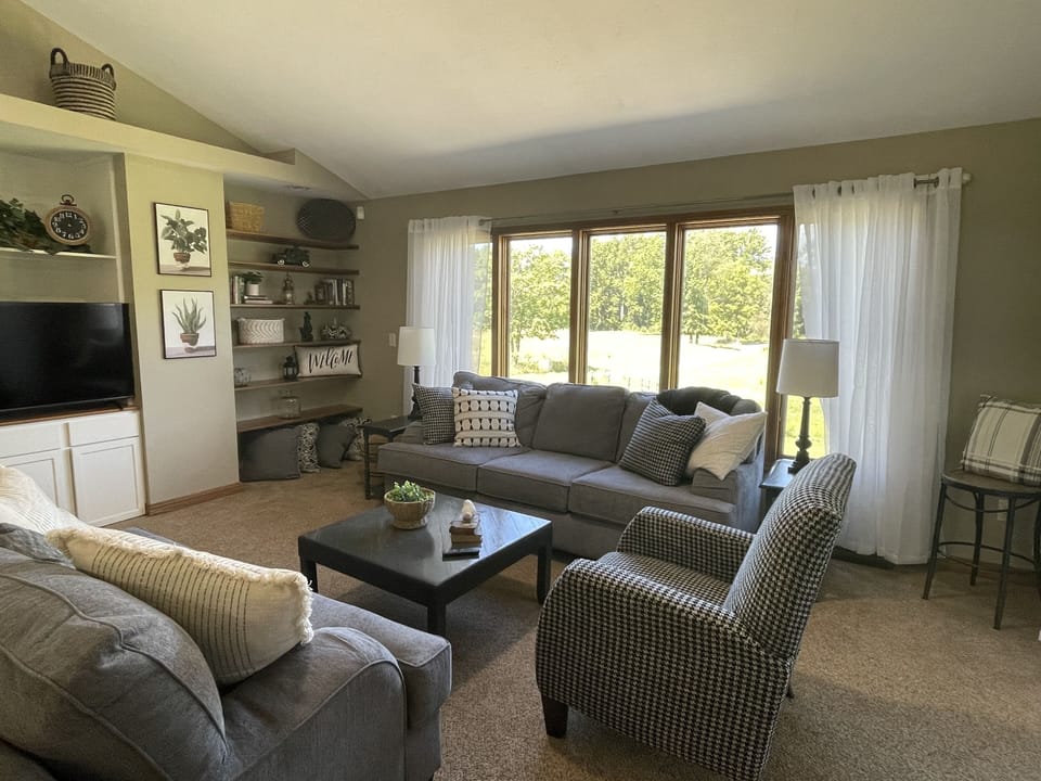 Living room with views to the pasture 