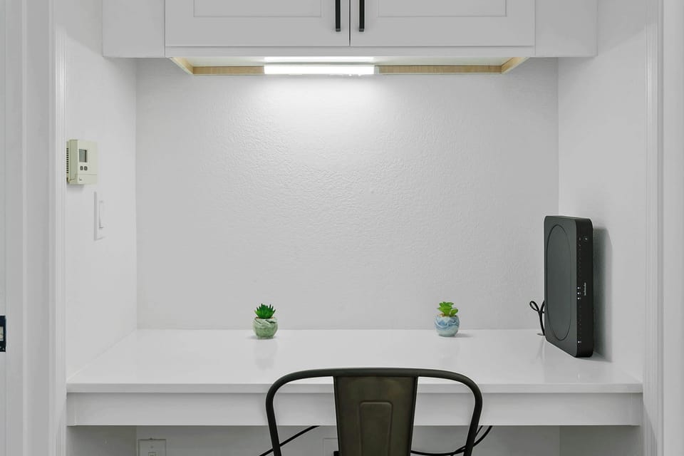 Desk just next to the modem for fast reliable connection!