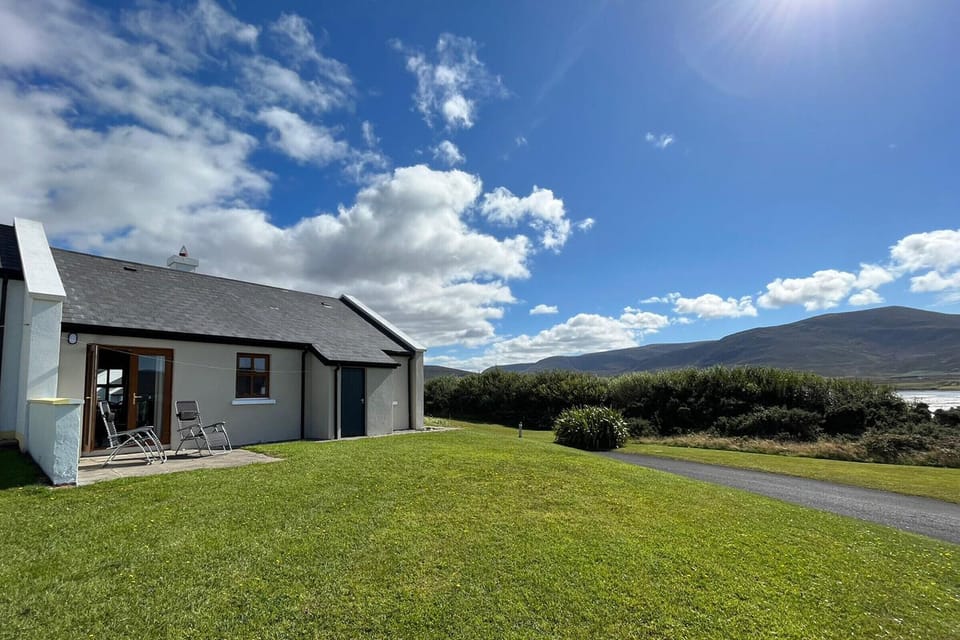 Achill Sound Holiday Village No.11, Achill Island, County Mayo