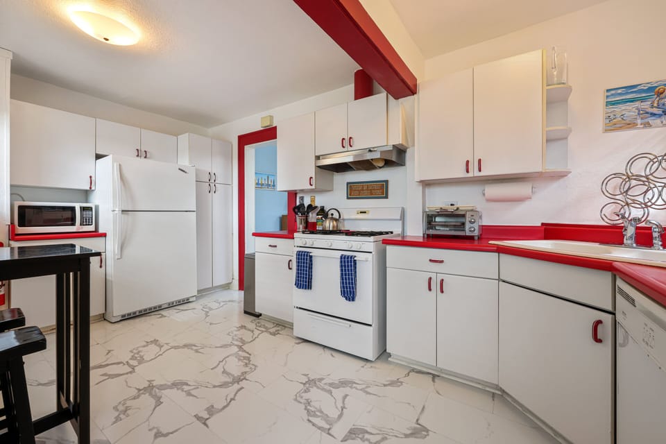 Plenty of counter space.